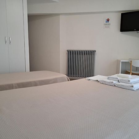 Pension Iruna Santurtzi Exterior foto